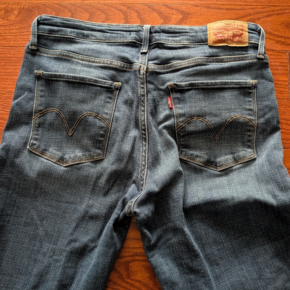 Classic Levi's Blue Denim Jeans